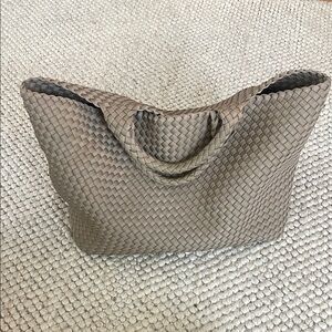 Elegant Tan Woven Tote Bag